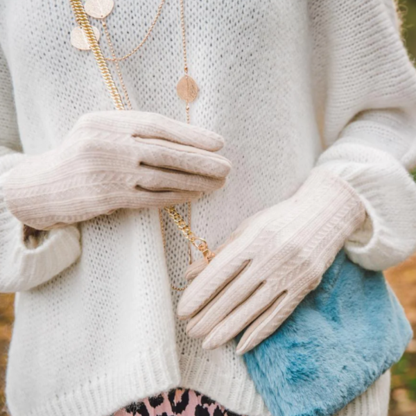 Cassie winter gloves ladies cream perfect accessory for your winter hat by Isabella Josie.